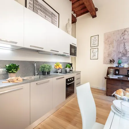 In Near Clock Tower Apartment *