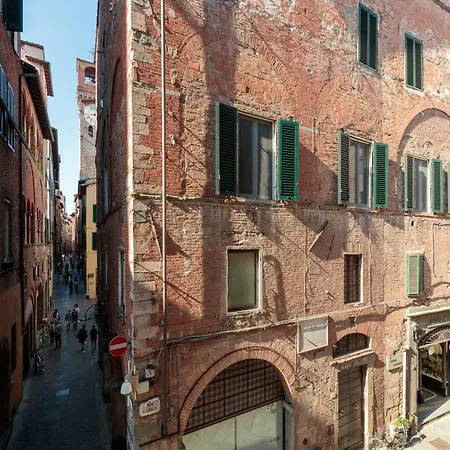 In Near Clock Tower * Lucca
